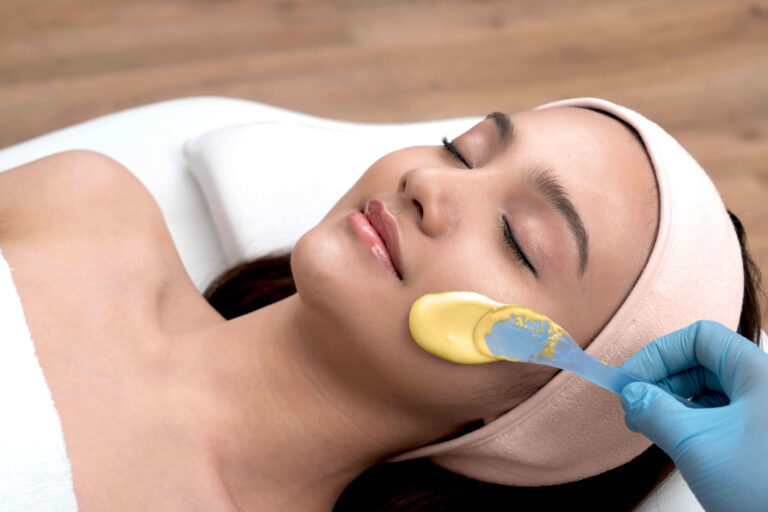 Apakah Kulit Berjerawat Bisa Melakukan Facial?